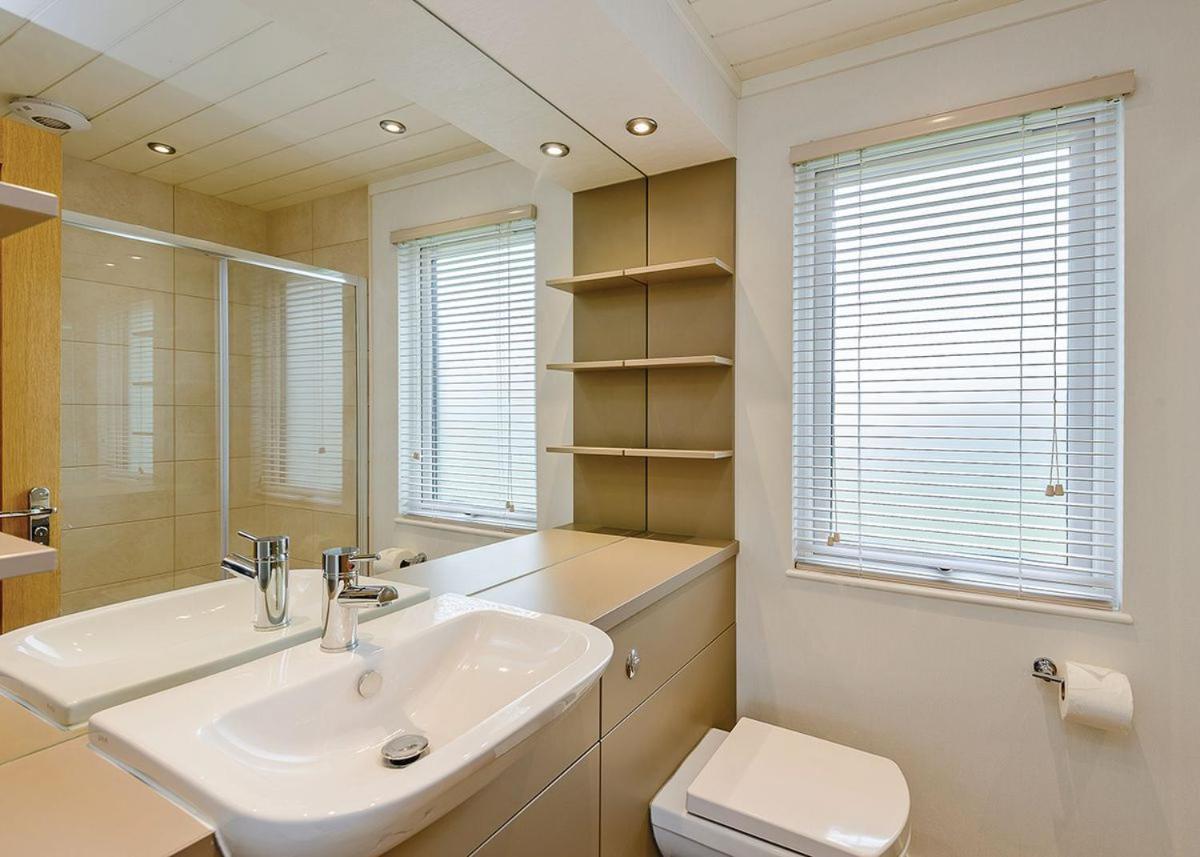 Hotel Woodside Coastal Retreat à Fishbourne  Extérieur photo