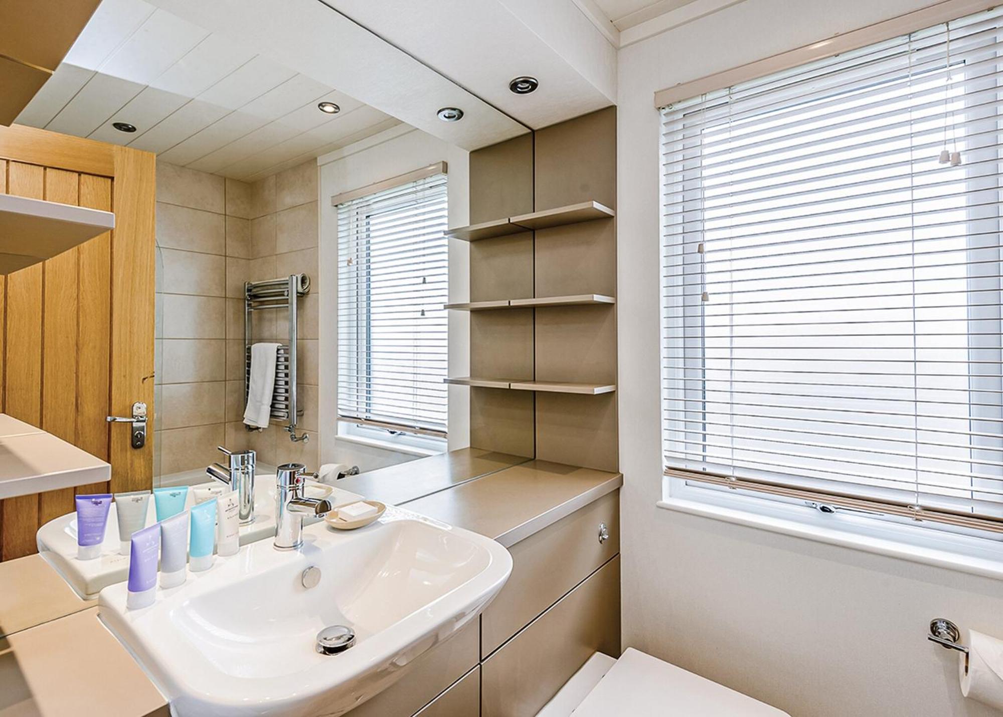 Hotel Woodside Coastal Retreat à Fishbourne  Chambre photo